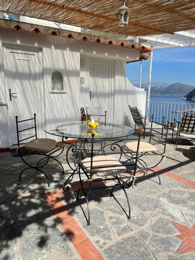 Casa Tarantino Capri Charming Apartments Экстерьер фото